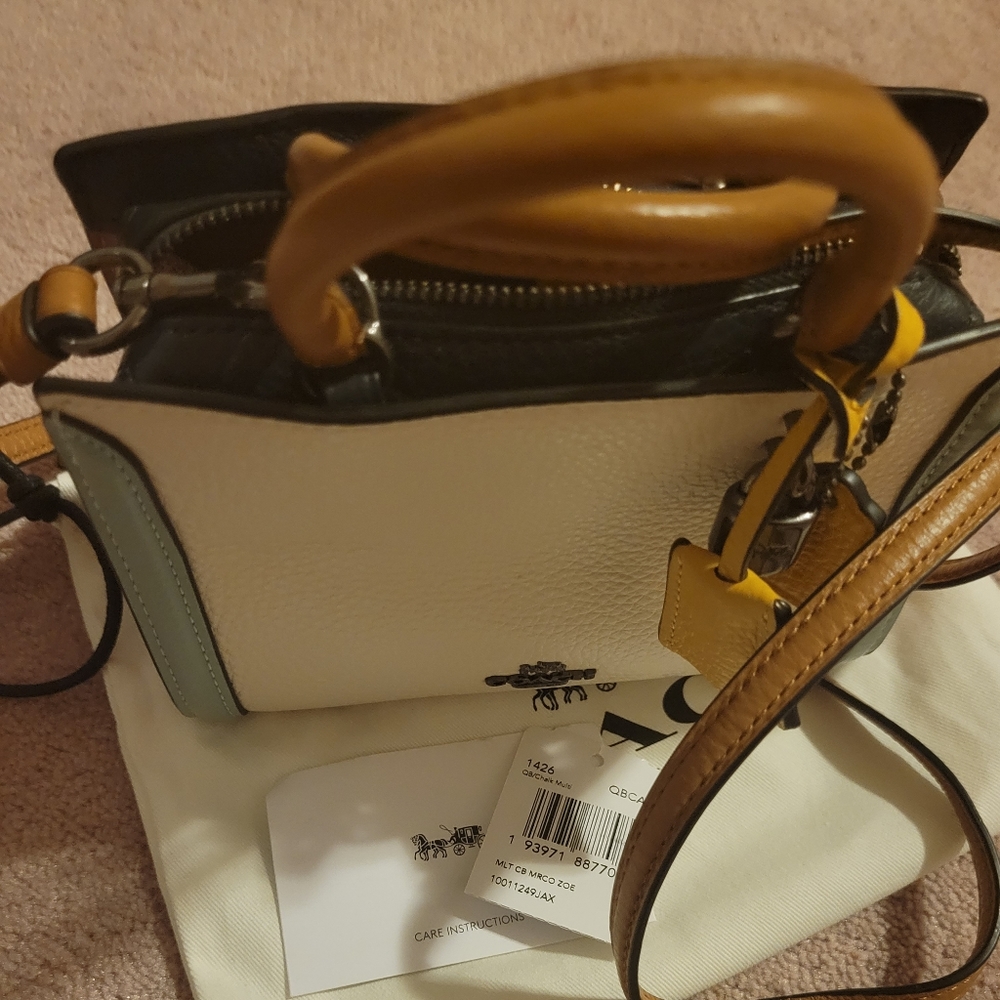 Handbag - Picture 2 of 5